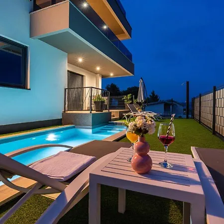 Gorgeous In With Wifi Ferienhaus *